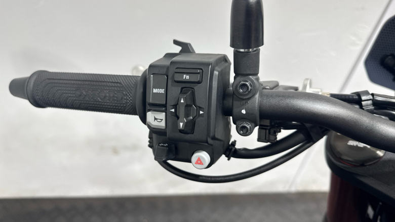 (23MY) Honda CB750 Hornet